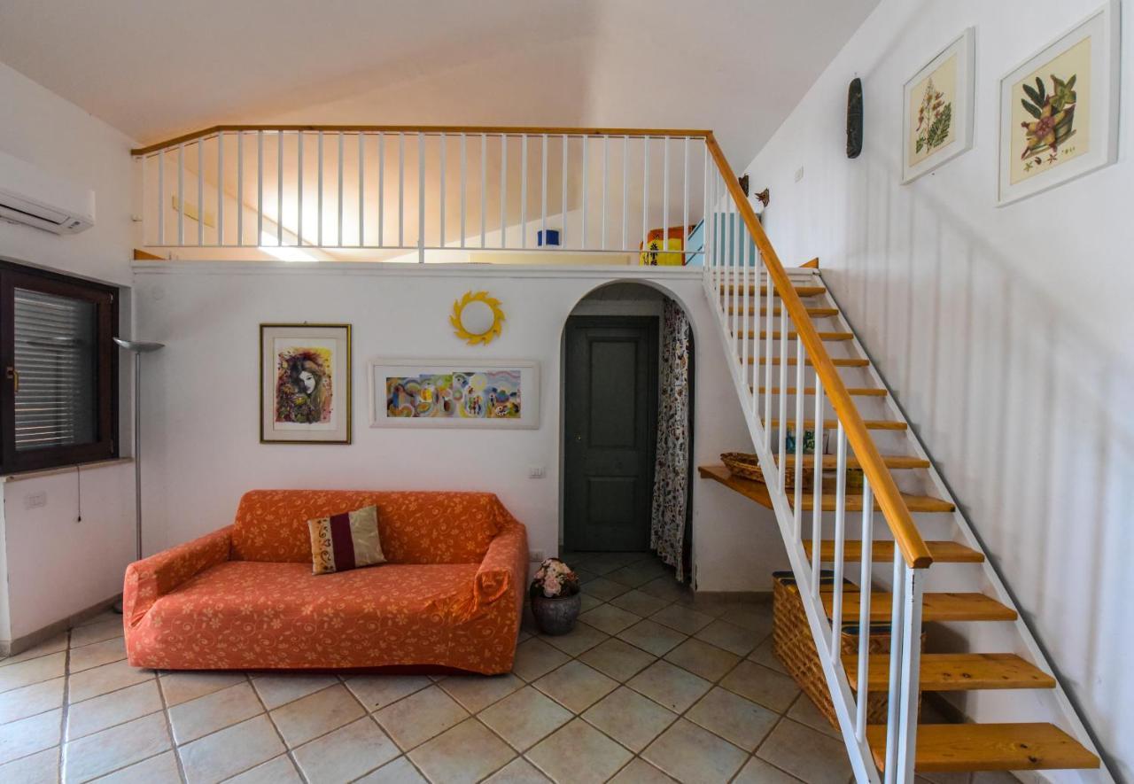 マリーナ・ディ・ピスティッチBasilicata Host To Host - Sunshine House - Borgo San Basilioアパートメント エクステリア 写真